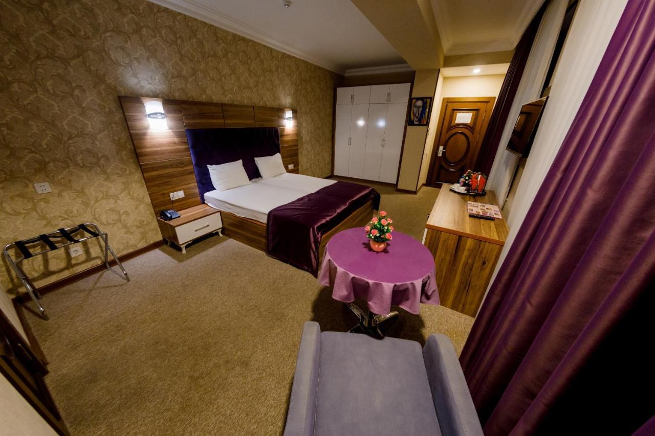 Royal Sapphire Hotel Baku Exterior photo