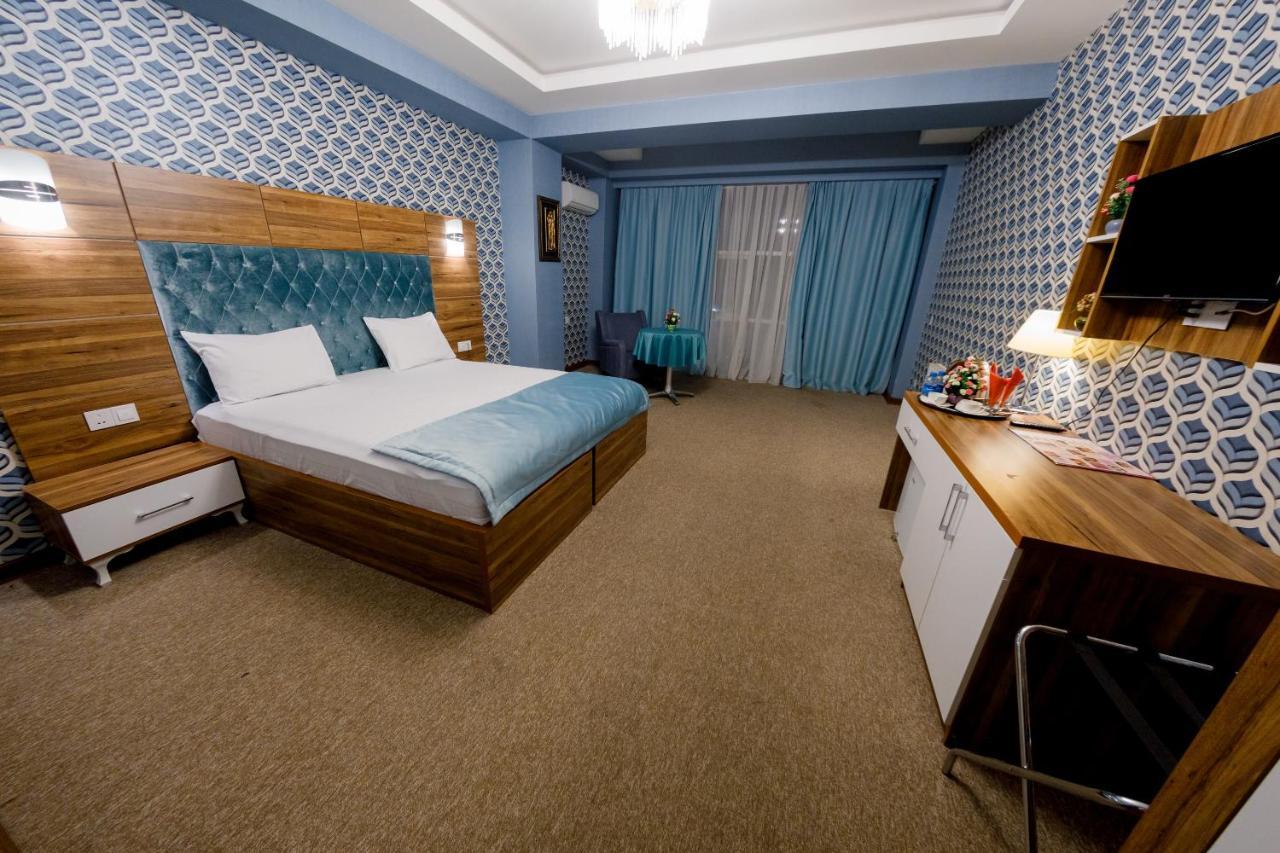 Royal Sapphire Hotel Baku Exterior photo